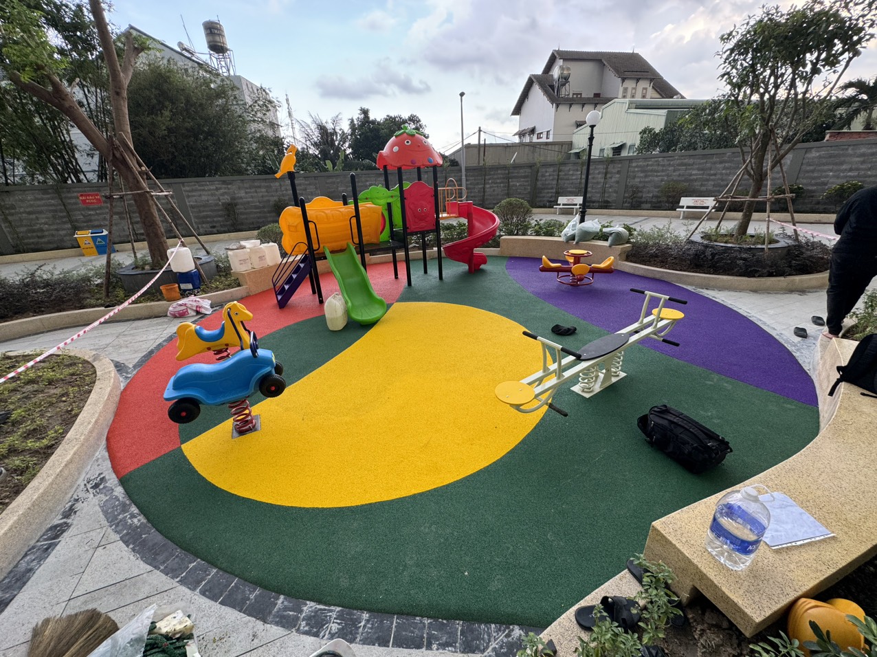 Cung cấp lắp đặt sàn cao su EPDM – Chung Cư Bcosn An Bình