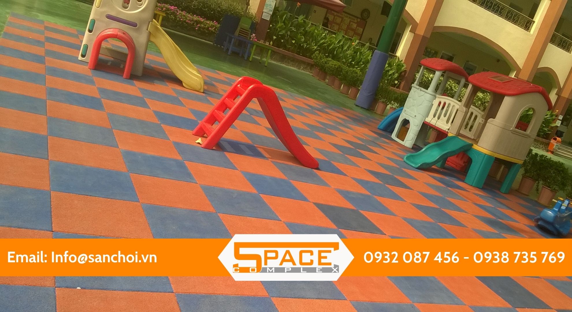 Tiêu Chuẩn Sân Chơi Trường Quốc Tế: Vì Sao Gạch Cao Su Gần Như Là Bắt Buộc?